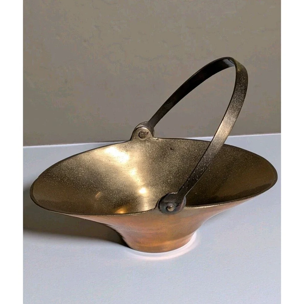 Vintage Brass Bowl Basket Patina MCM Rustic Easter Accent Decor Hinged Handle